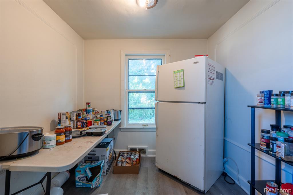 6230 Oldtown Street, Detroit, MI 48224 — Photo 9