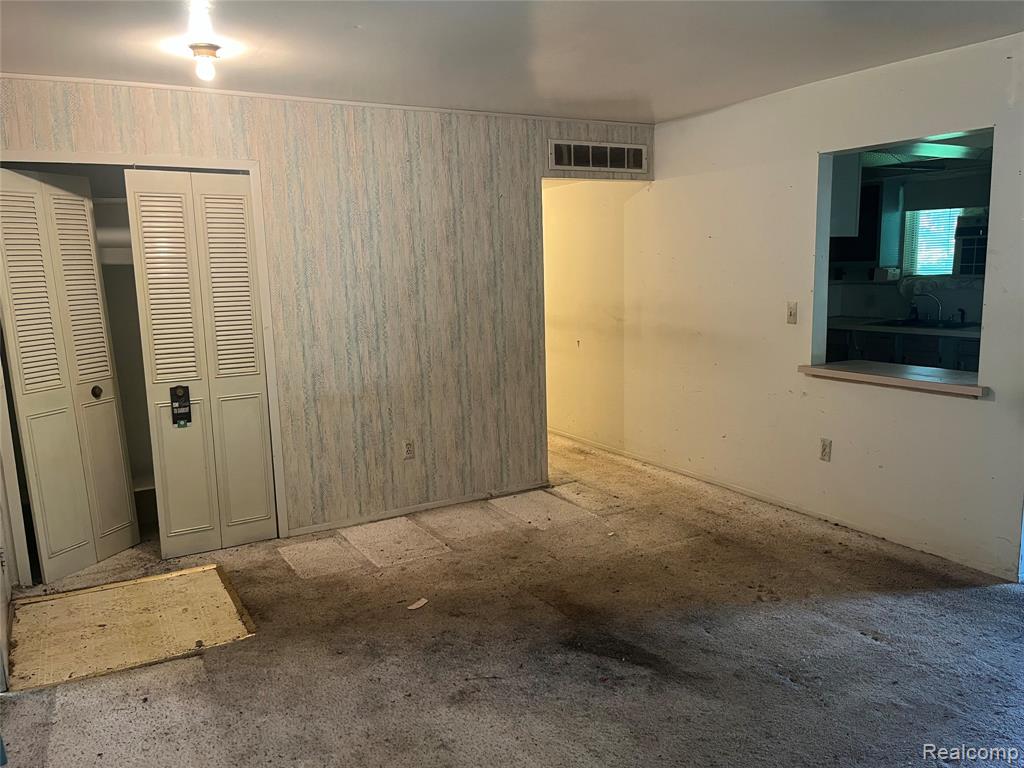 45641 Wakefield Street, Shelby Twp, MI 48317 — Photo 4