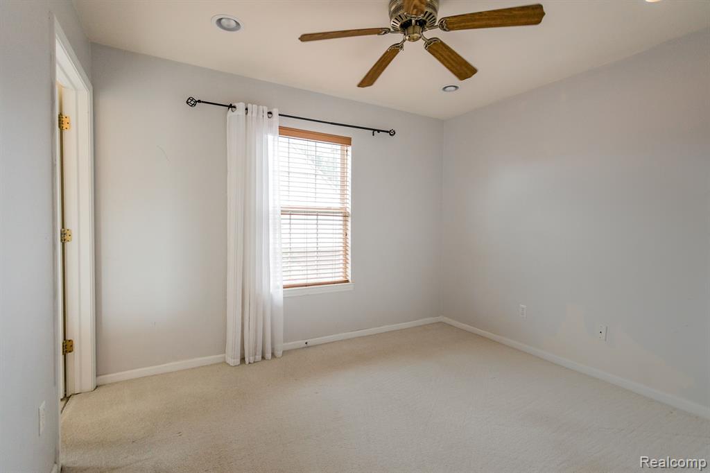 807 PALLISTER Street, Detroit, MI 48202 — Photo 10