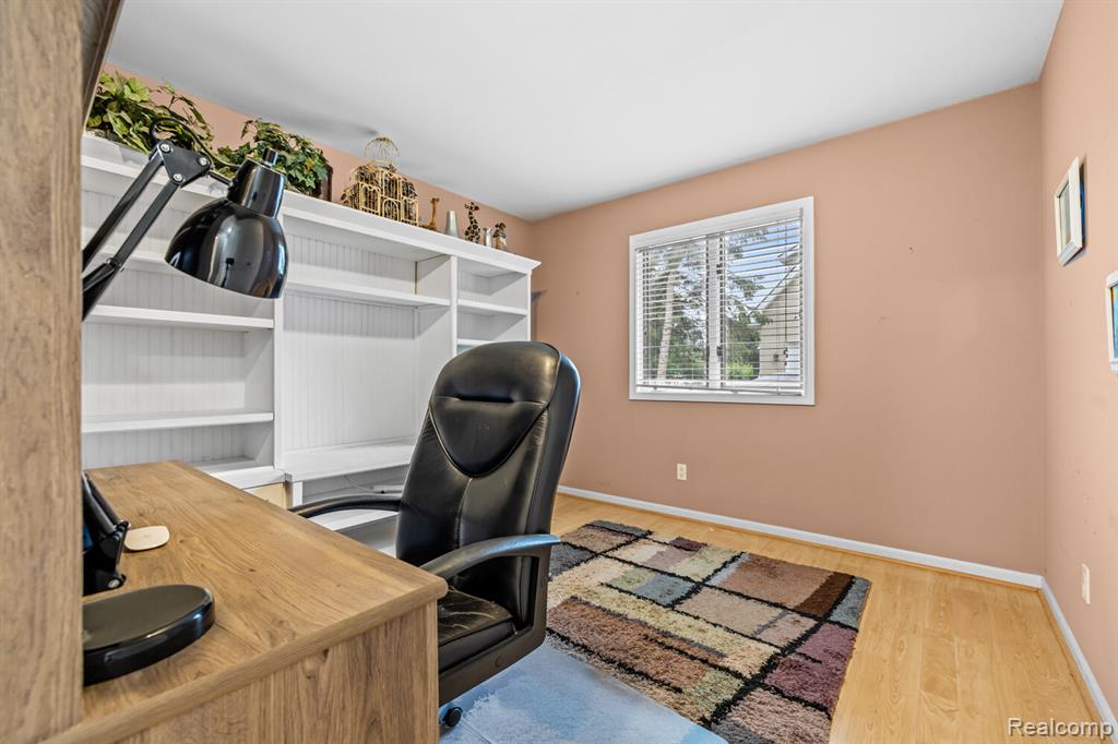 4178 Chevron Drive, Highland, MI 48356 — Photo 25
