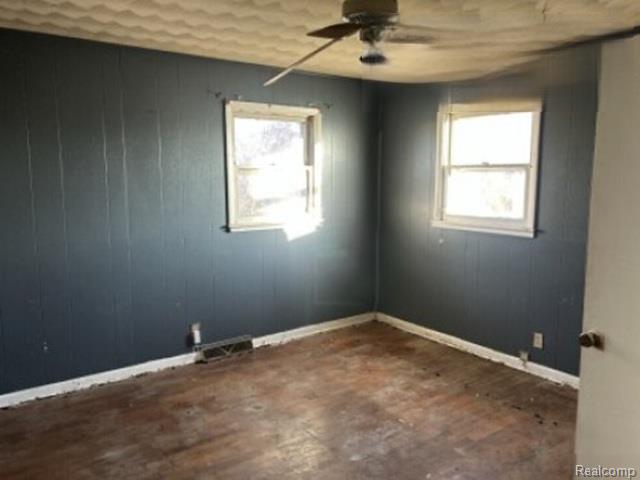 757 N Pike Road, Benton Harbor, MI 49022 — Photo 5