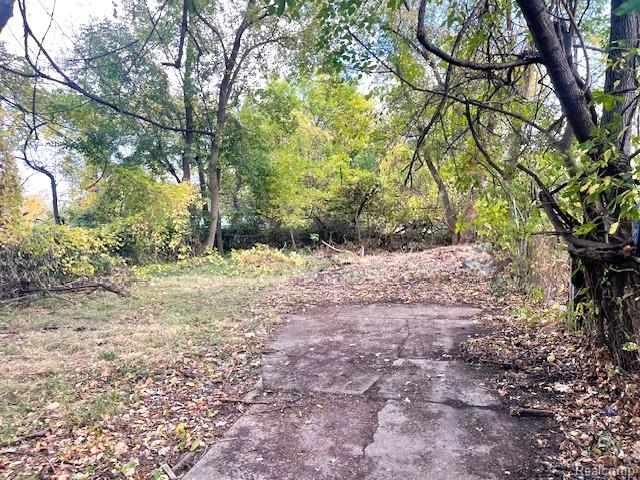 12900 Faust Avenue, Detroit, MI 48223 — Photo 17
