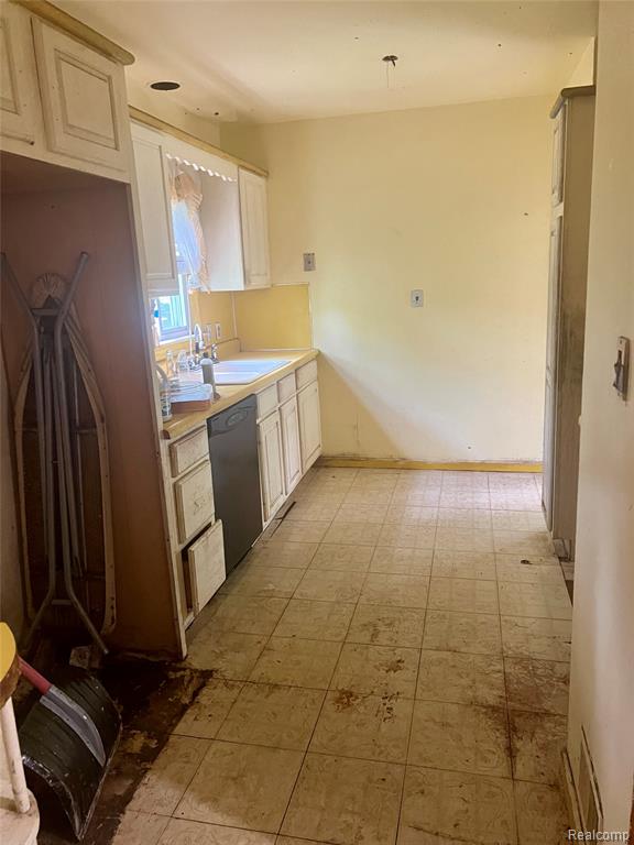638 W Pulaski Avenue, Flint, MI 48505 — Photo 8