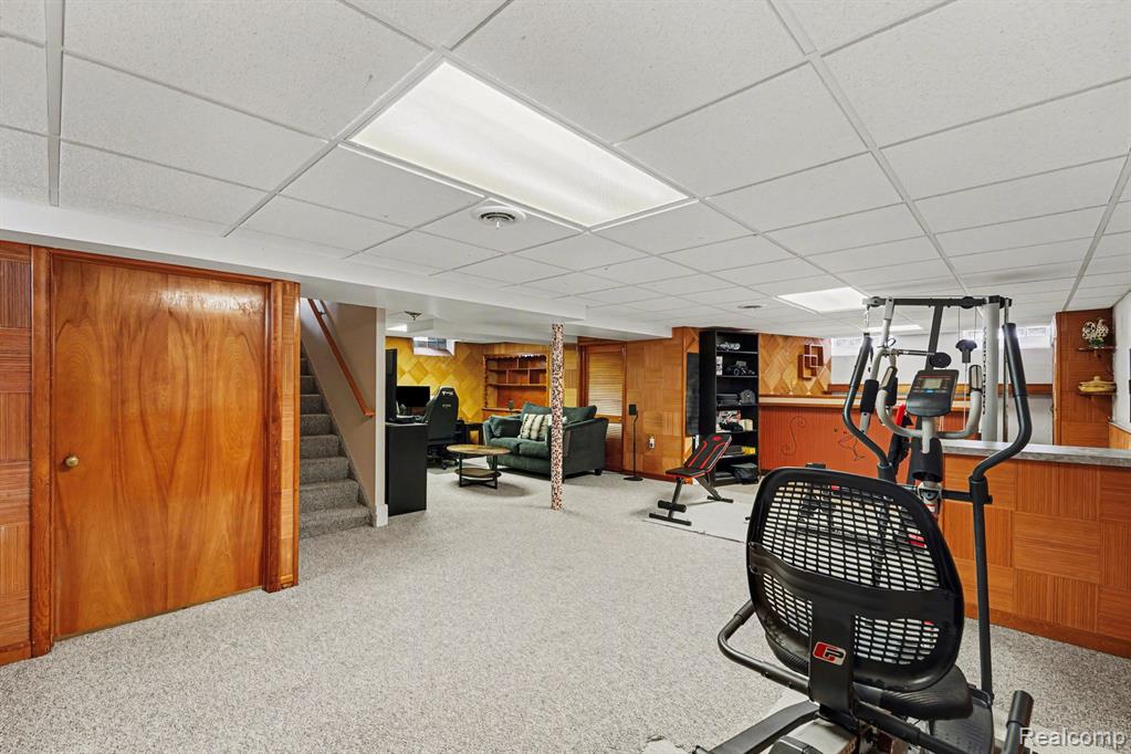 9001 Denne Street, Livonia, MI 48150 — Photo 18