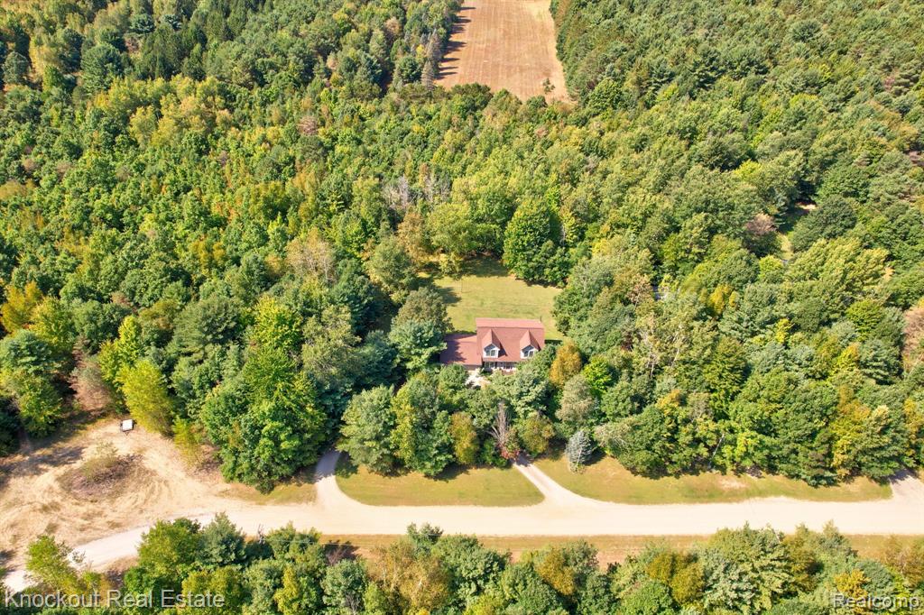 7080 Oak Park Drive, Vassar, MI 48768 — Photo 50