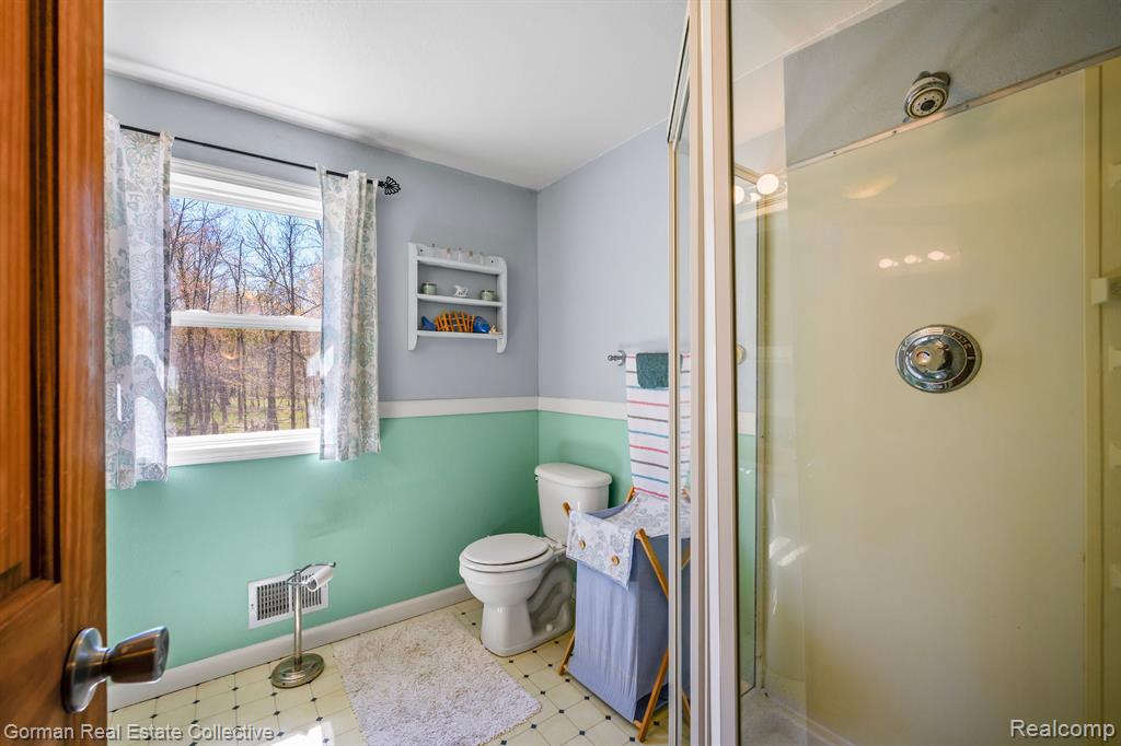 2228 E GORDON Road, Au Gres, MI 48703 — Photo 32
