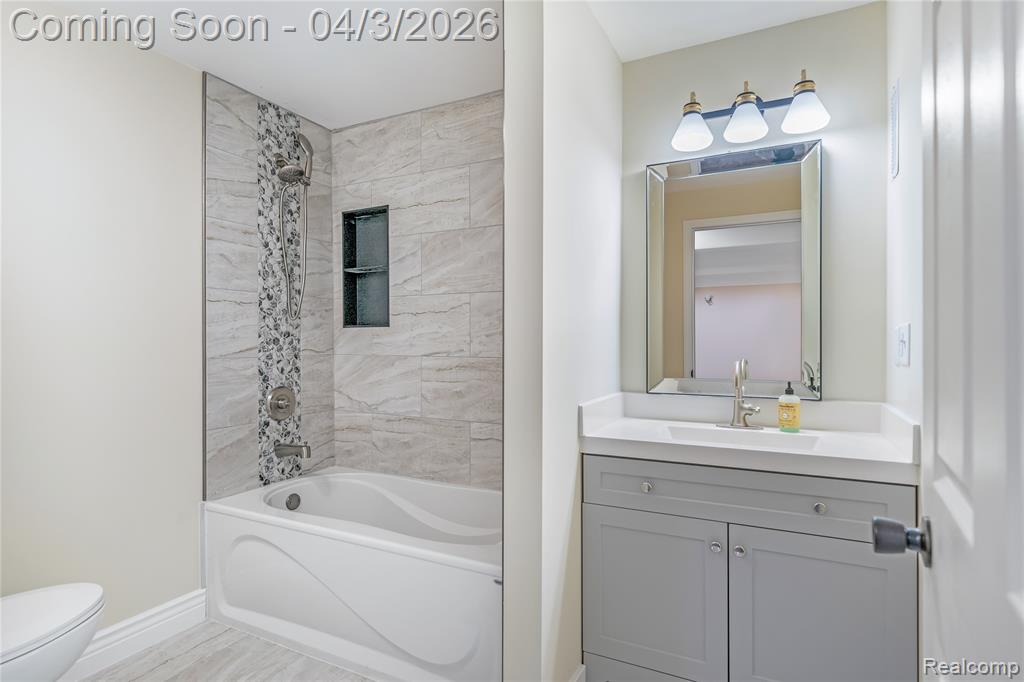 17786 Woodstock Court, Romulus, MI 48174 — Photo 26