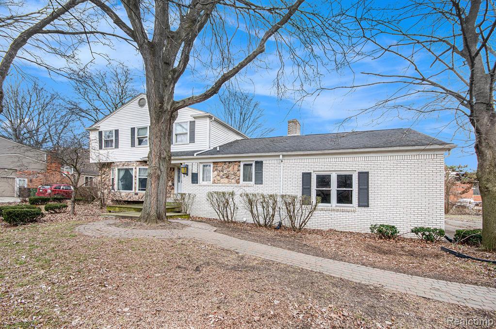 53568 WOLF Drive, Macomb, MI 48316 — Photo 2