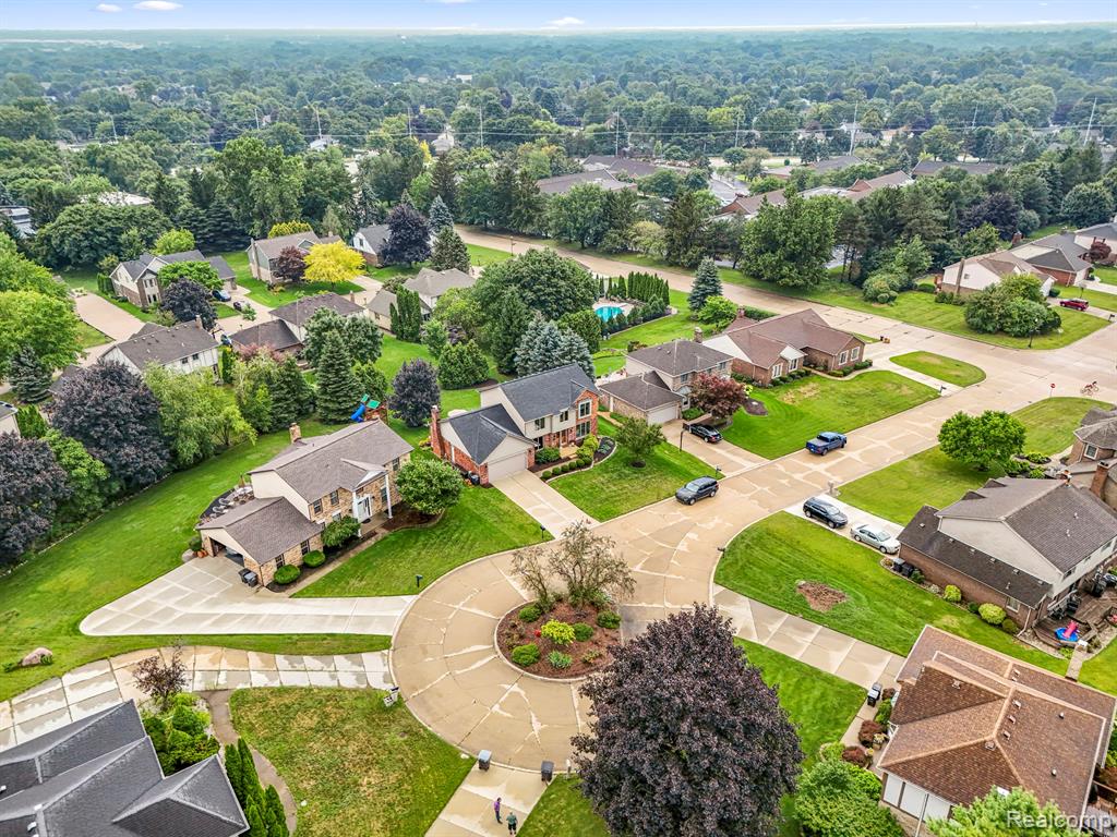 41725 Pon Meadow Court, Northville, MI 48168 — Photo 5