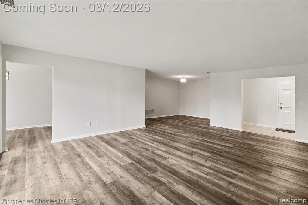 42160 Woodward Avenue, 86, Bloomfield Hills, MI 48304 — Photo 5
