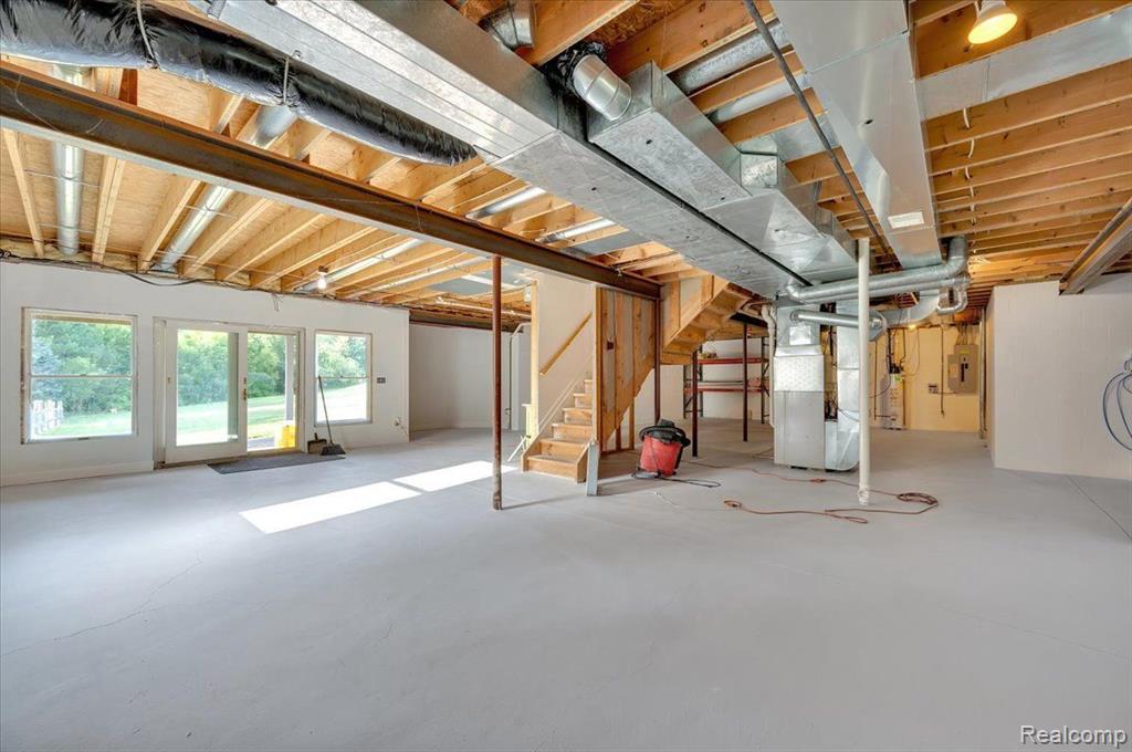 6081 LANAKE Lane, Imlay City, MI 48444 — Photo 24