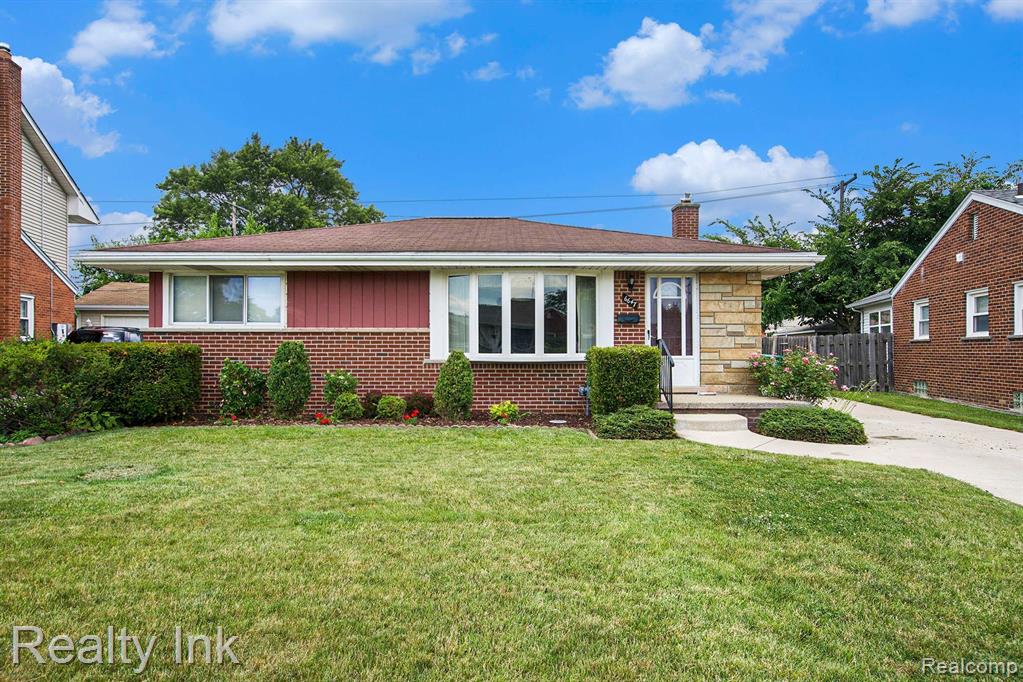 6647 SHARON Street, Garden City, MI — front exterior