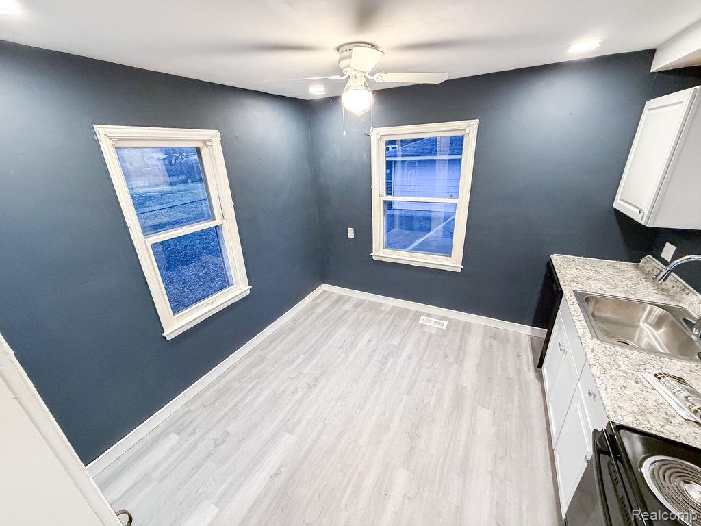 1836 Garfield Avenue, Lincoln Park, MI 48146 — Photo 22