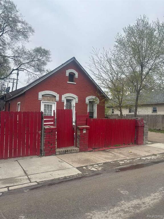 6230 Horatio Street, Detroit, MI 48210 — front exterior