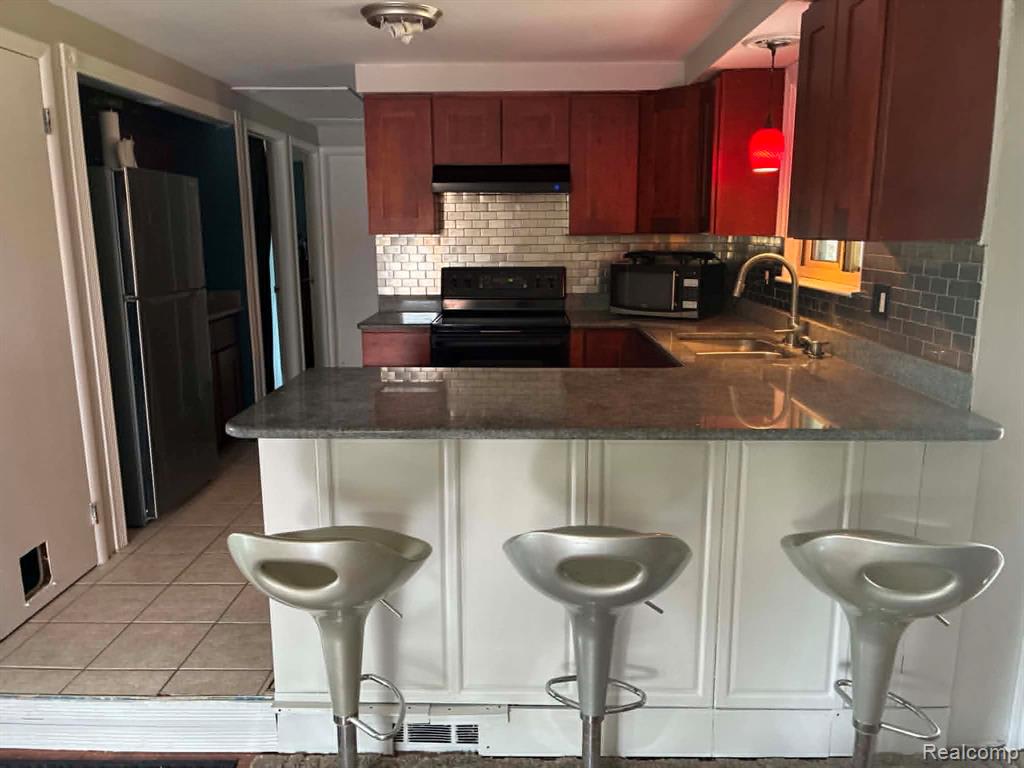 33810 Vista Way, Fraser, MI 48026 — Photo 3