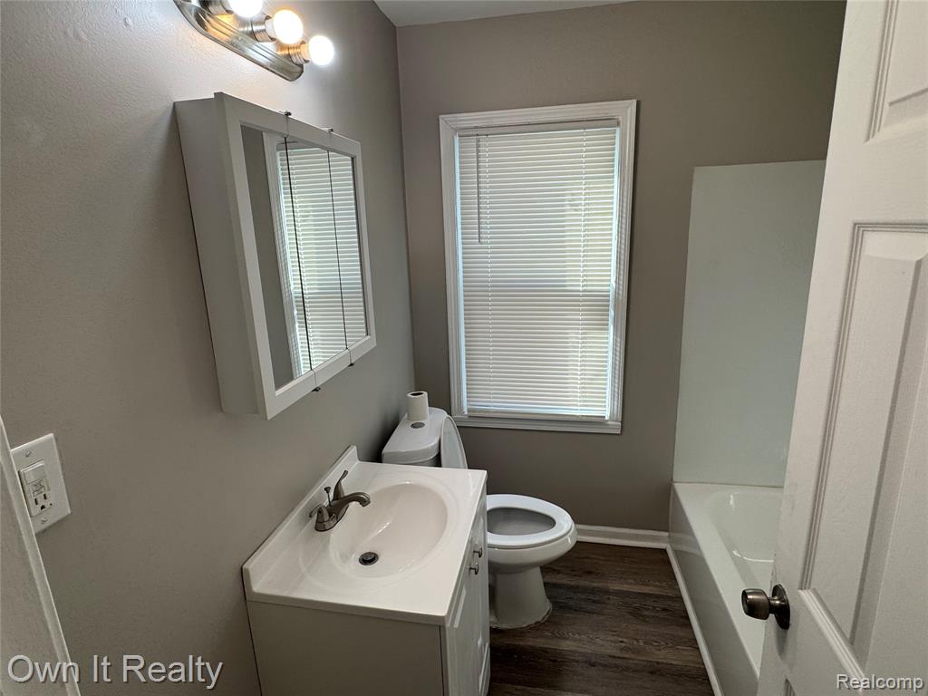 7497 W Parkway Street, Detroit, MI 48239 — Photo 6