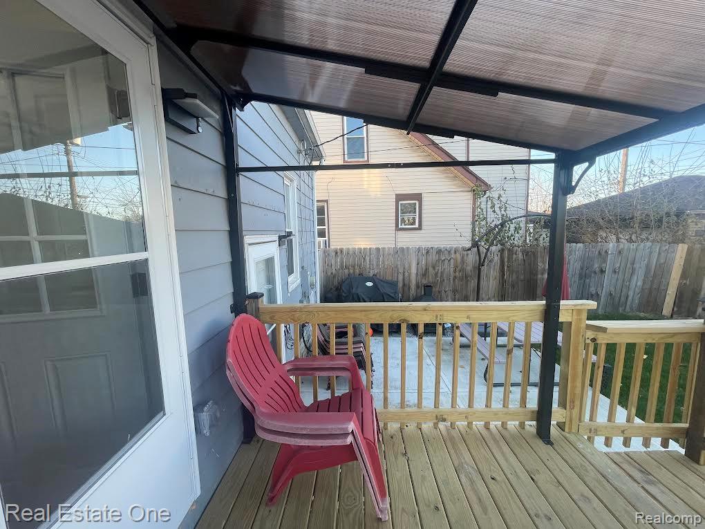 730 Cleophus Parkway, Lincoln Park, MI 48146 — Photo 29
