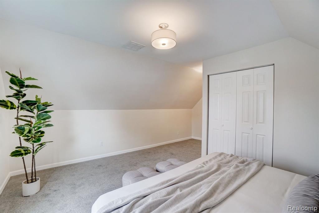 8327 INDIANA Street, Detroit, MI 48204 — Photo 27