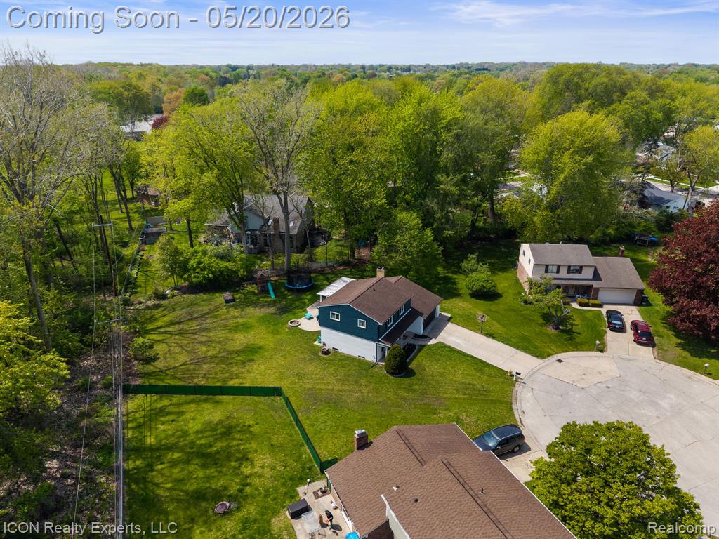 23516 Kim Drive, Clinton Twp, MI 48035 — Photo 47