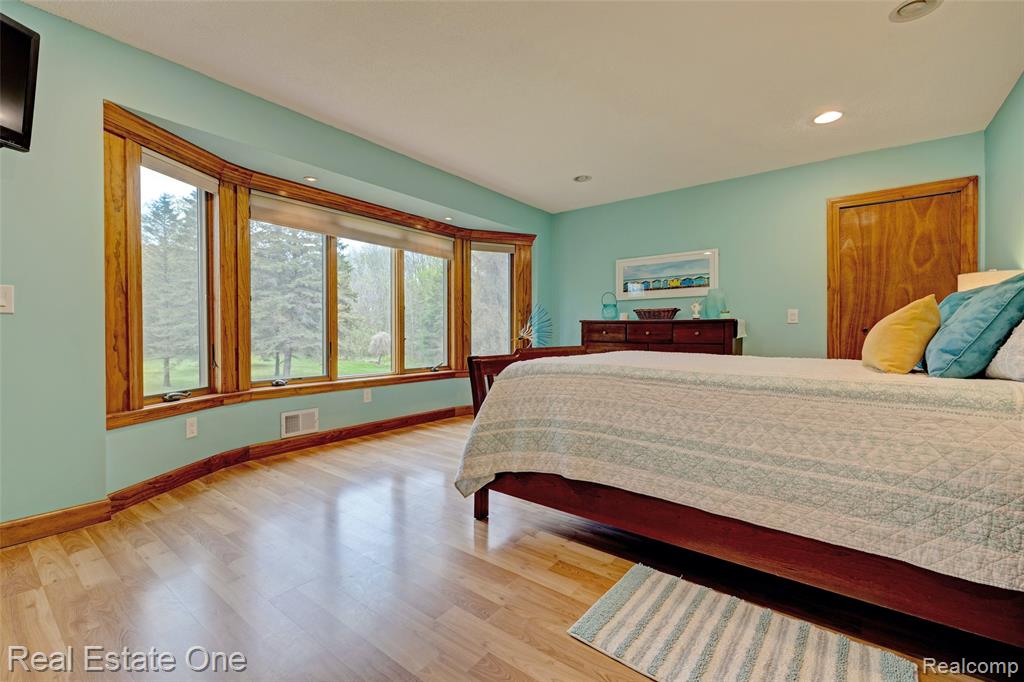 3960 Baldwin Road N, Ortonville, MI 48462 — Photo 15