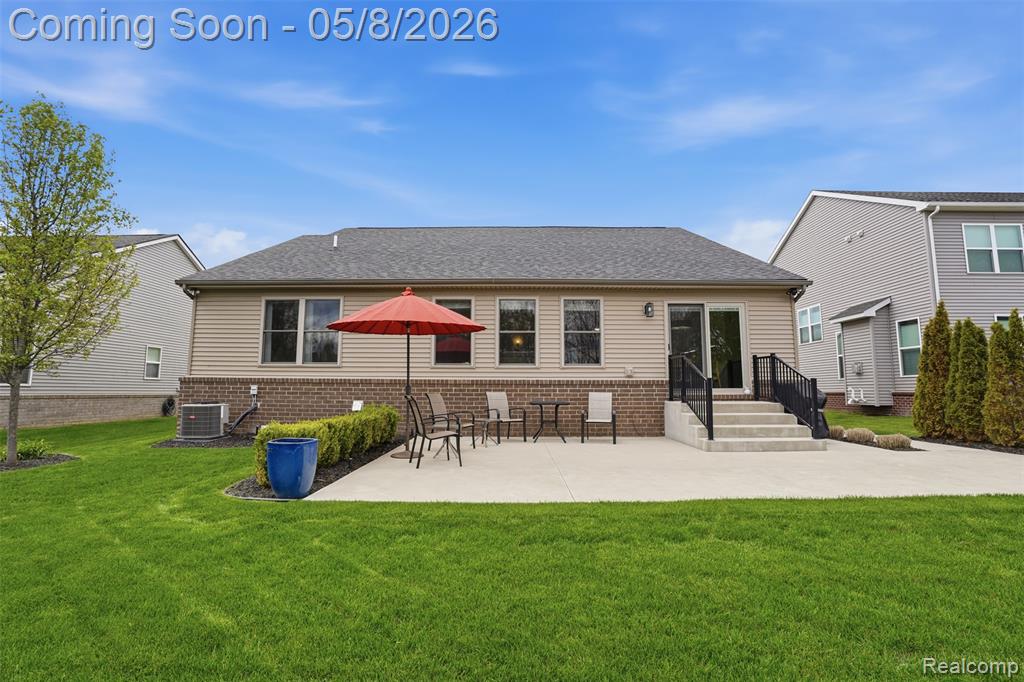 826 Kestrel Court, South Lyon, MI 48178 — Photo 33