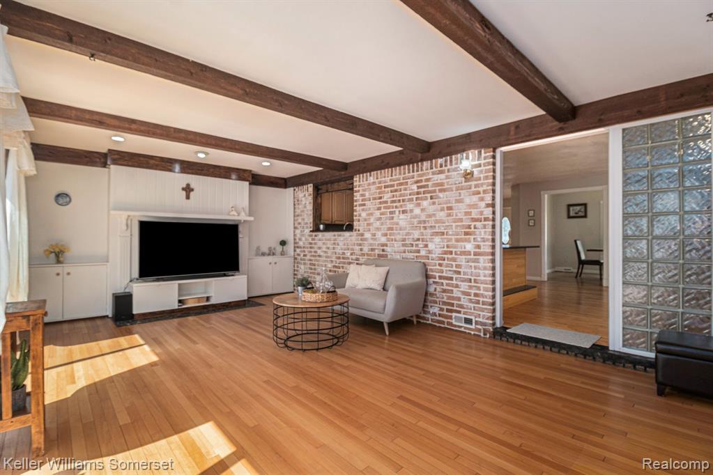 3983 NORMANWOOD, West Bloomfield, MI 48323 — Photo 3