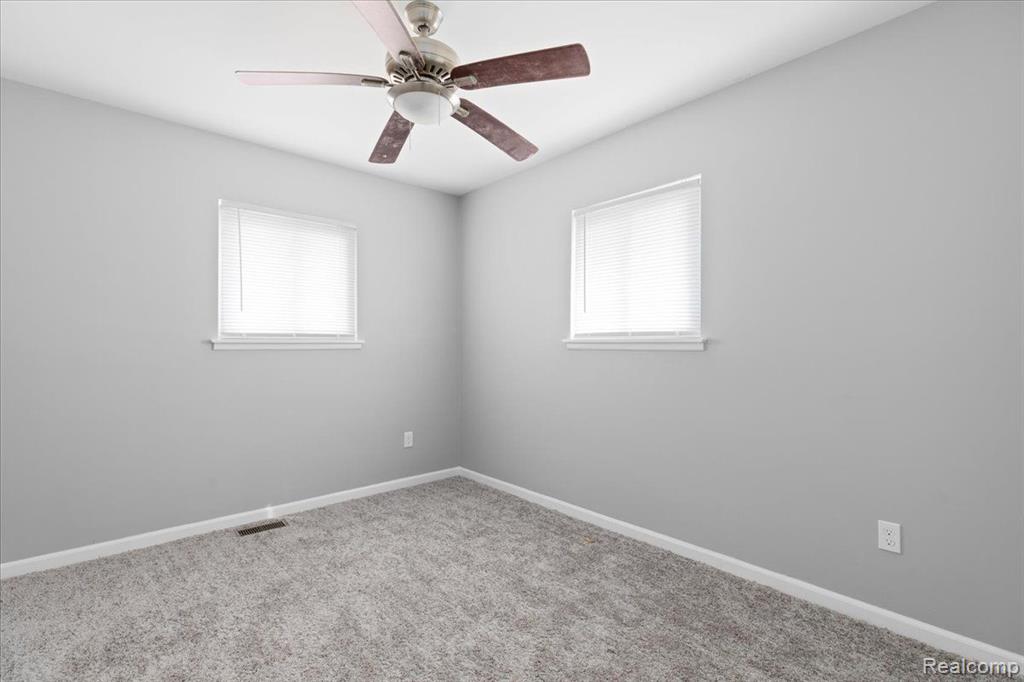 781 Scottwood Street, Pontiac, MI 48340 — Photo 16