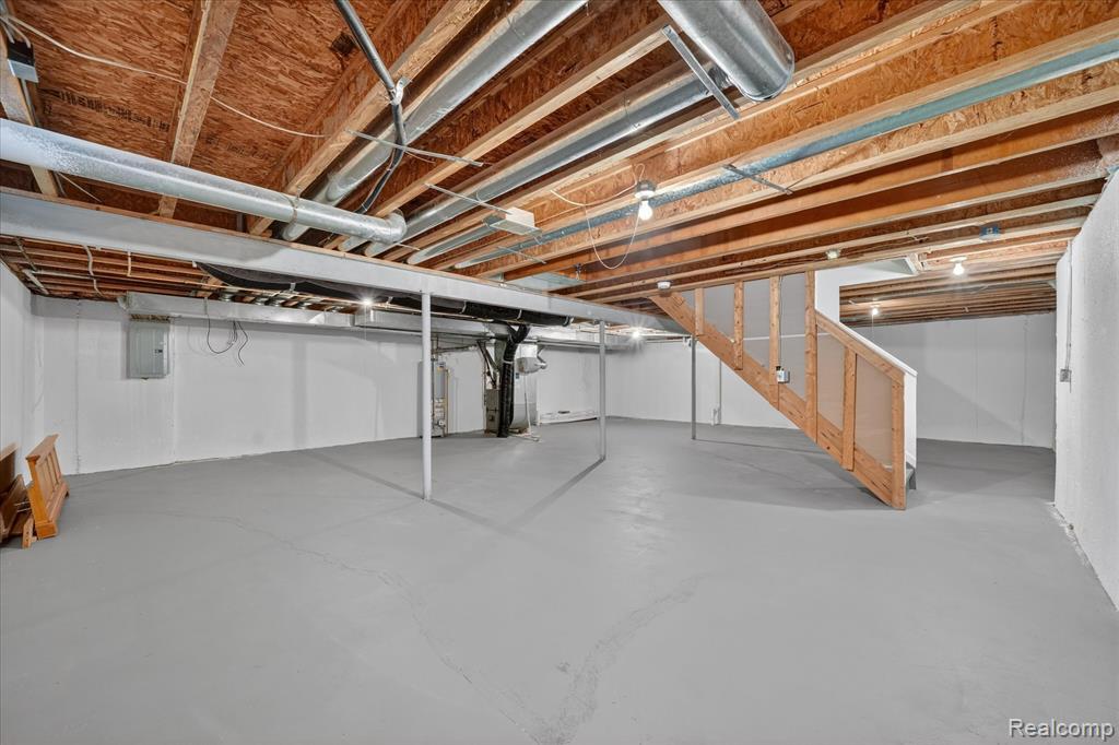 3954 Ravensfield Drive, Canton, MI 48188 — Photo 35