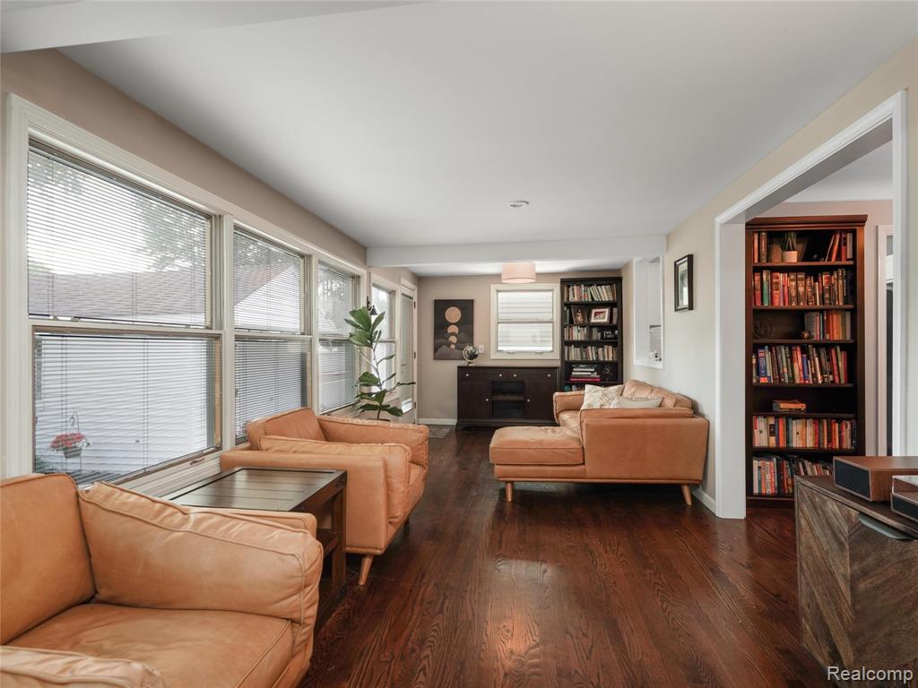 1944 Cummings Avenue, Berkley, MI 48072 — Photo 9