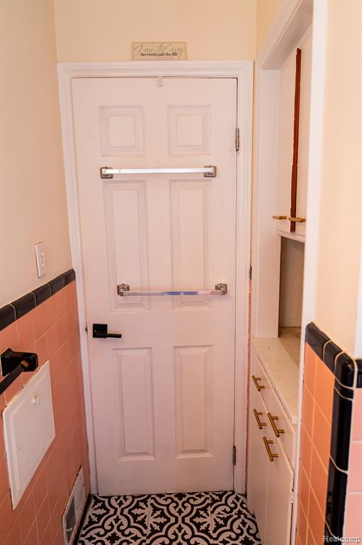 8354 Wyoming Avenue, Detroit, MI 48204 — Photo 24
