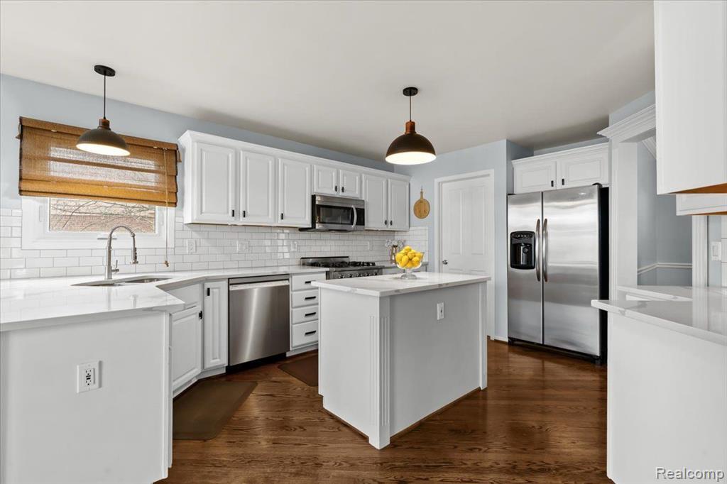 42586 WATERFORD Road, Northville, MI 48168 — Photo 9