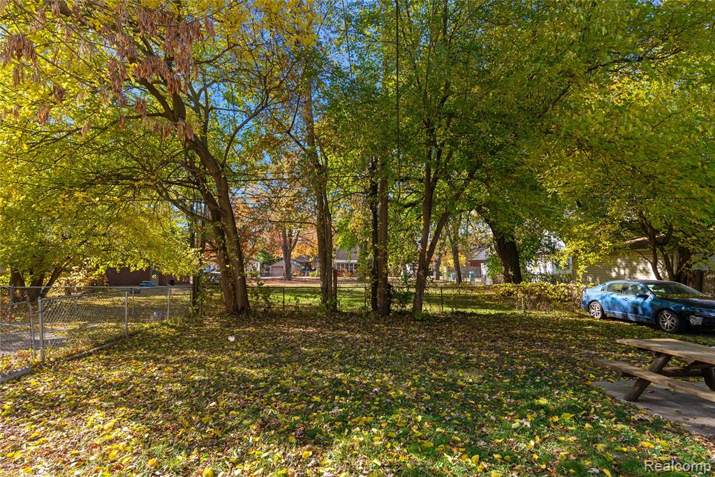 43606 Gainsley Drive, Sterling Heights, MI 48313 — Photo 28