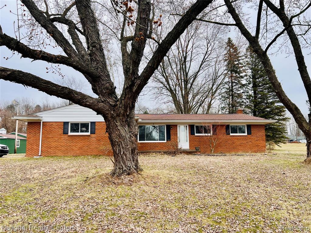 1900 N Hughes Road, Howell, MI 48843 — Photo 8