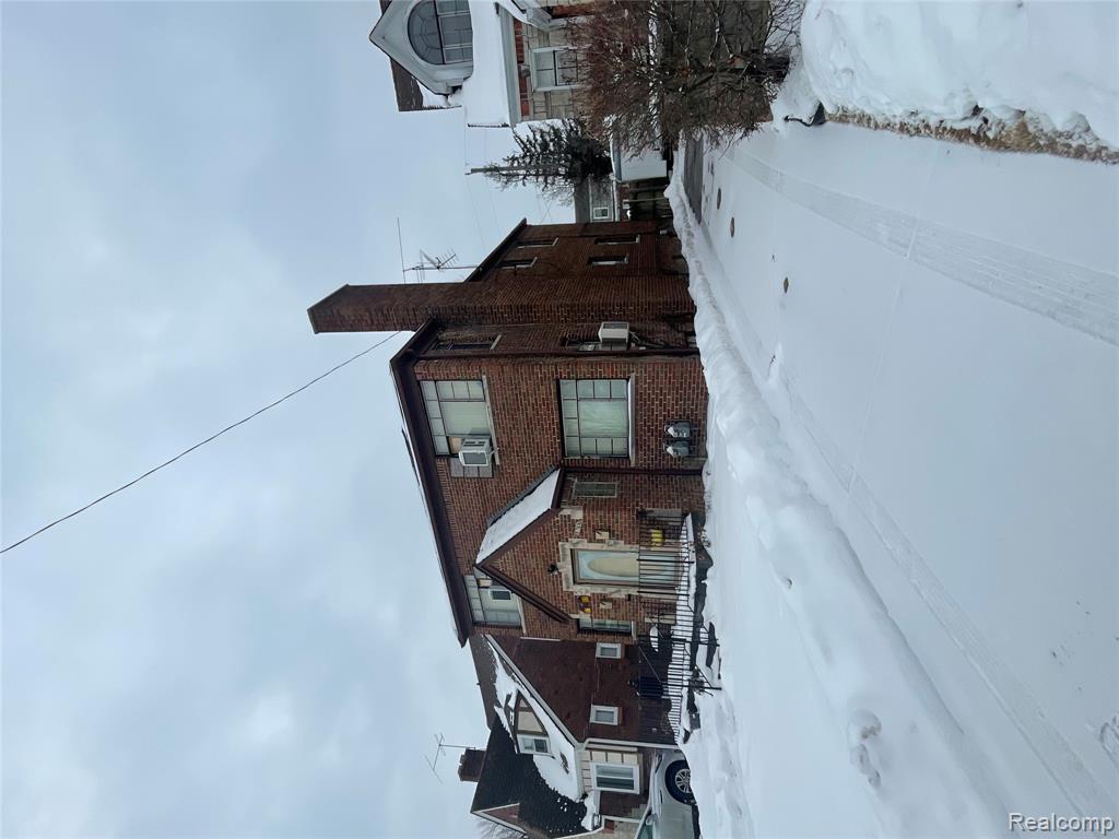 5765 Devonshire Road, Detroit, MI 48224 — Photo 2