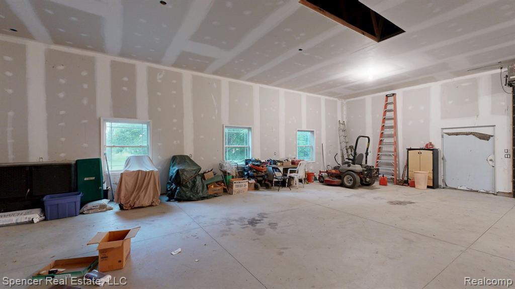 21500 33 Mile Road, Armada, MI — Photo 59