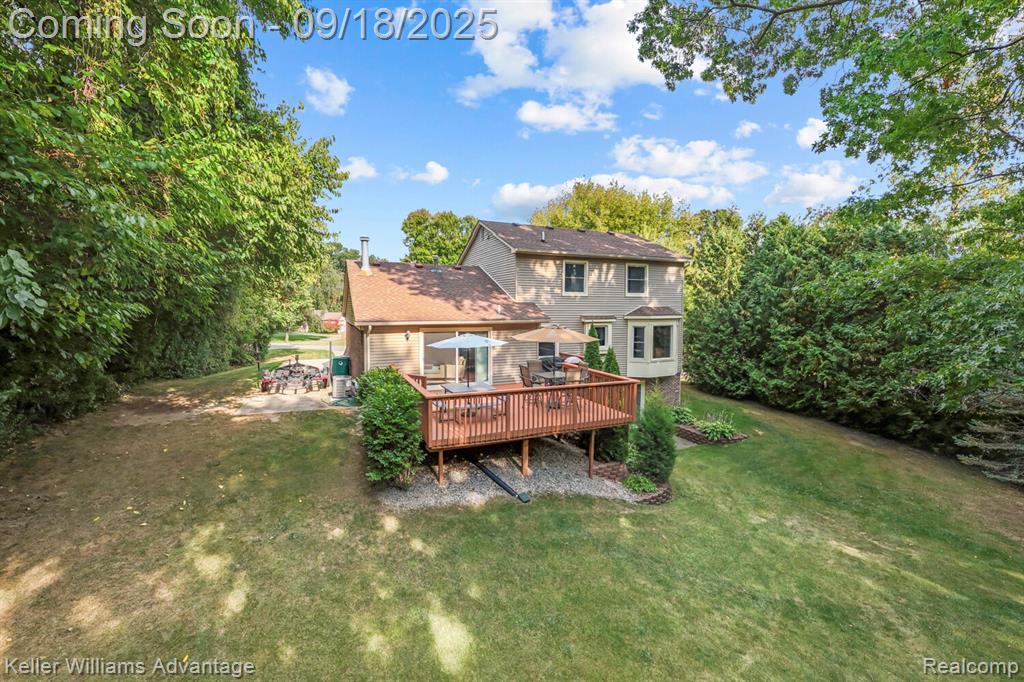 4921 Whitlow Court, Commerce Twp, MI 48382 — Photo 28