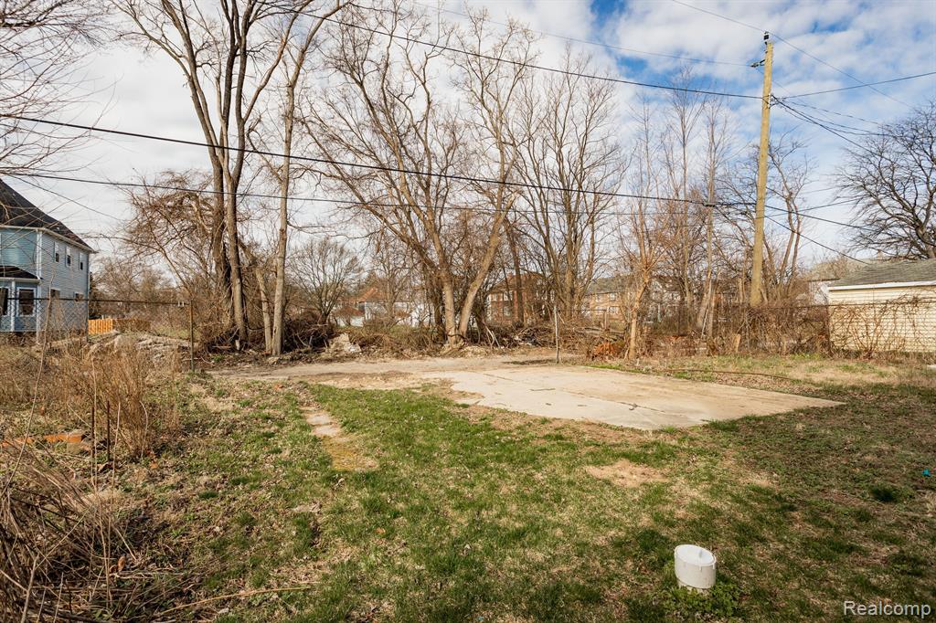 2505 BALDWIN Street, Detroit, MI 48214 — Photo 62