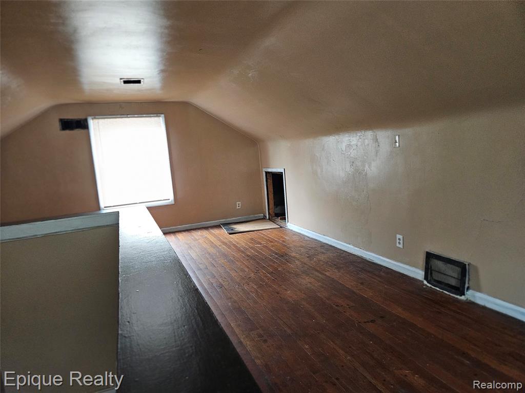 6137 Radnor Street, Detroit, MI 48224 — Photo 7