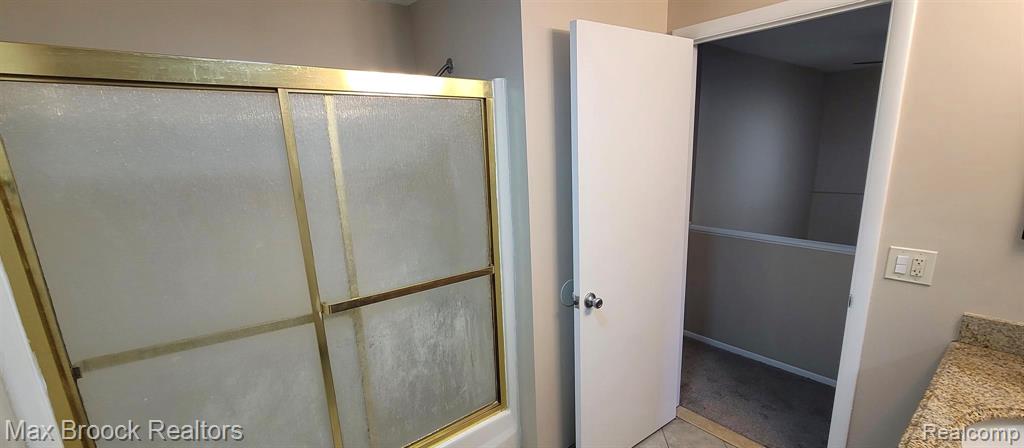 7416 Azalea Court Court, West Bloomfield, MI — Photo 19