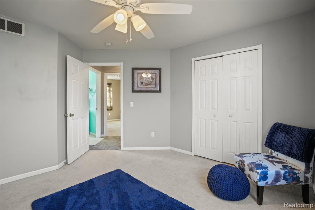 5124 HICKORY Trail, Grand Blanc, MI 48439 — Photo 38