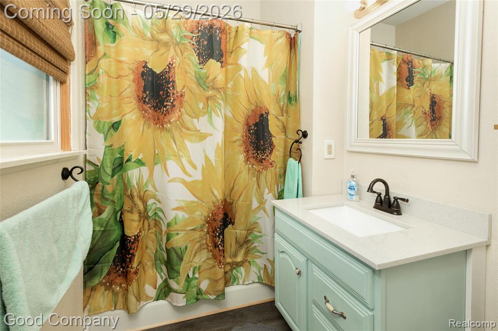 140 W Vesey Street, Petersburg, MI 49270 — Photo 16