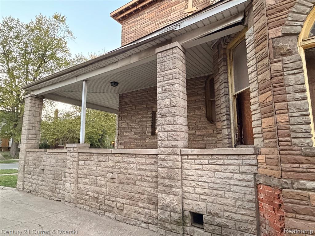 1564 Cadillac Boulevard, Detroit, MI 48214 — Photo 31