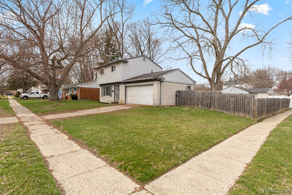 8781 Nottingham Drive, Ypsilanti, MI 48198 — Photo 4
