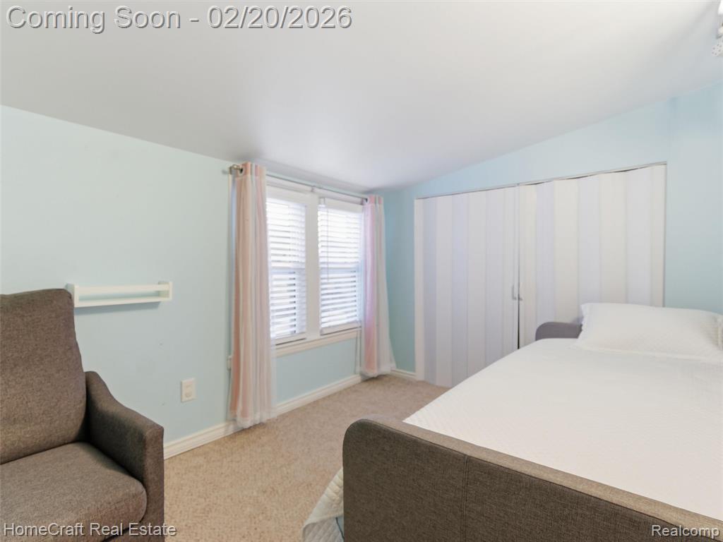 742 SAINT JOHN Street, Wyandotte, MI 48192 — Photo 20