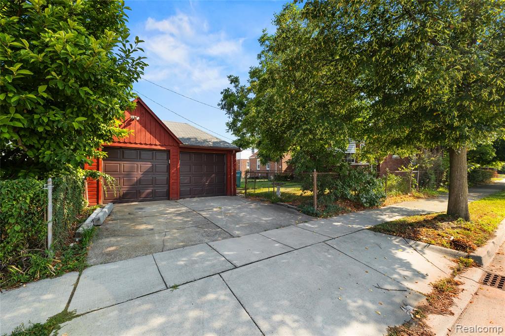 5401 Orchard Avenue, Dearborn, MI 48126 — Photo 3