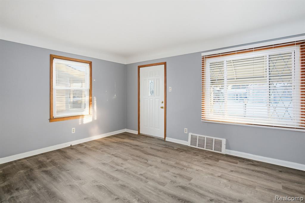 13116 Jobin Street, Southgate, MI 48195 — Photo 12
