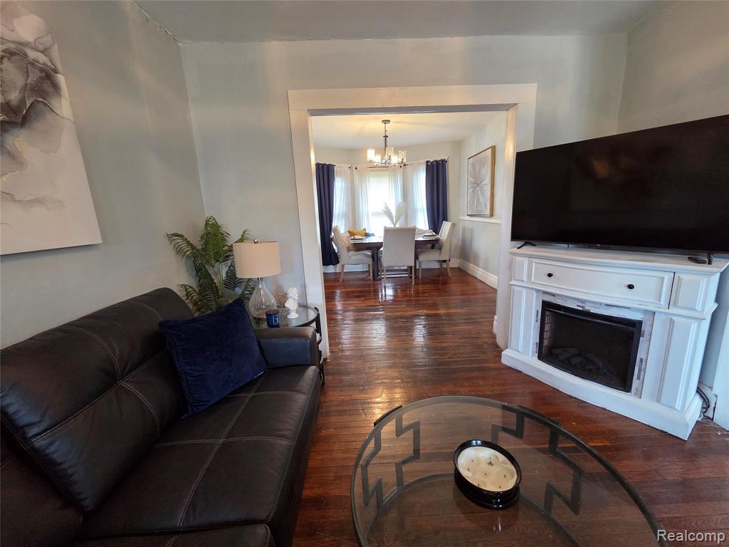 202 Connecticut Street, Highland Park, MI 48203 — Photo 9