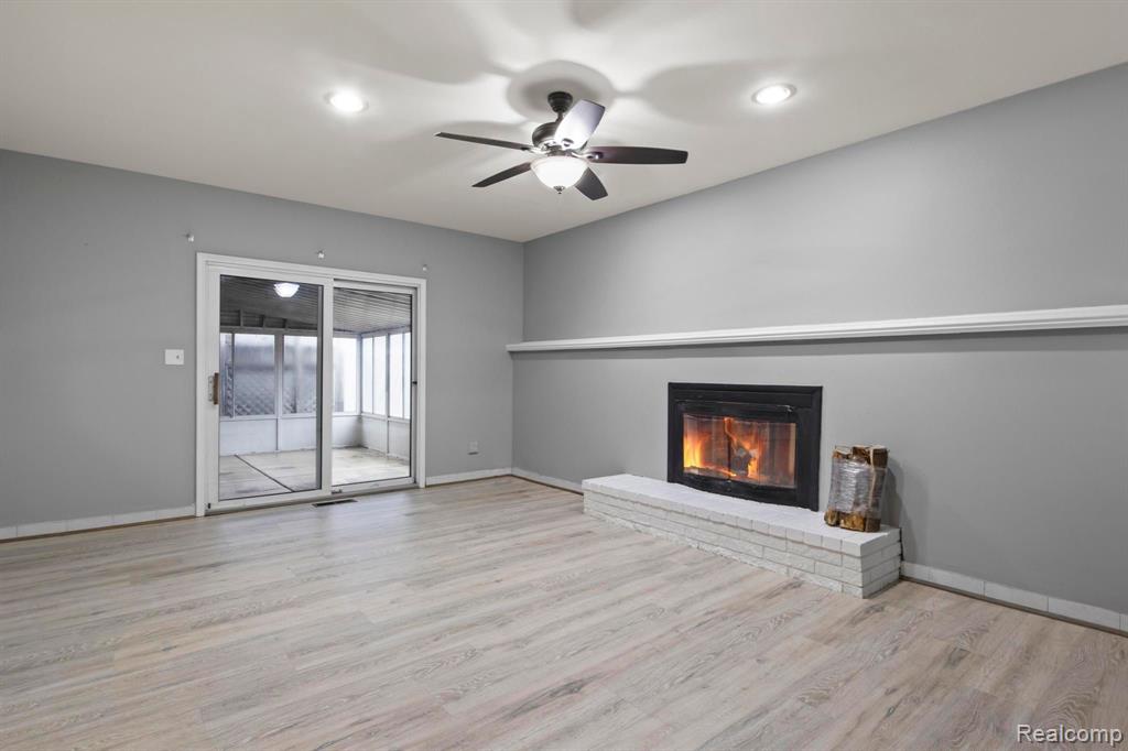 8426 Forrest Drive, Canton, MI 48187 — Photo 16