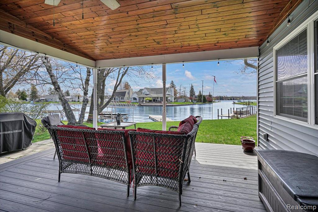 131 Bryan J Drive, Houghton Lake, MI 48629 — Photo 33