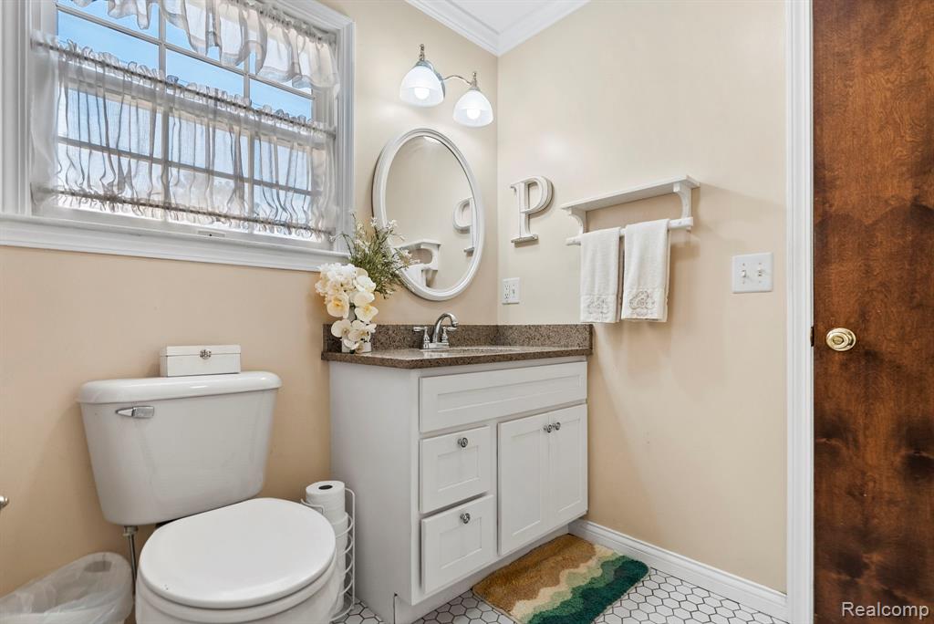 5115 Lakeshore Road, Lexington, MI 48450 — Photo 17
